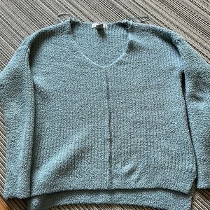 Cupcakes and cashmere